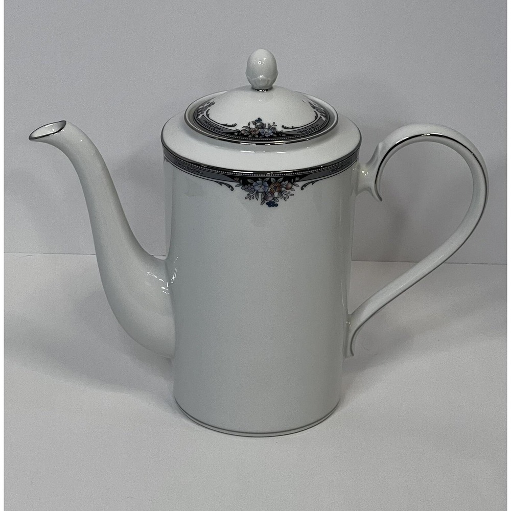 Noritake Squirewood 4013 Coffee Pot with Lid Platinum‎ Trim Floral Porcelain